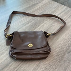 Coach crossbody Brown